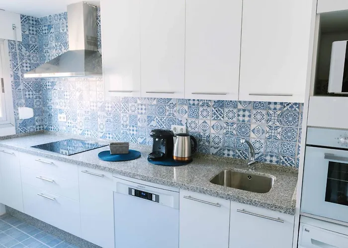 Cool Homes, La Ribera